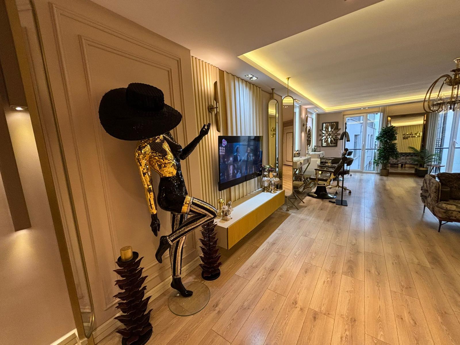 ŞARKİYE SATILIK İŞYERİ 1+0